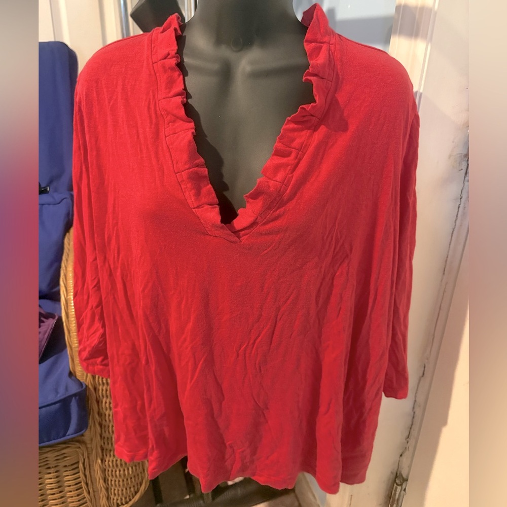 Talbot v neck top